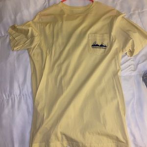 Vineyard Vines tee